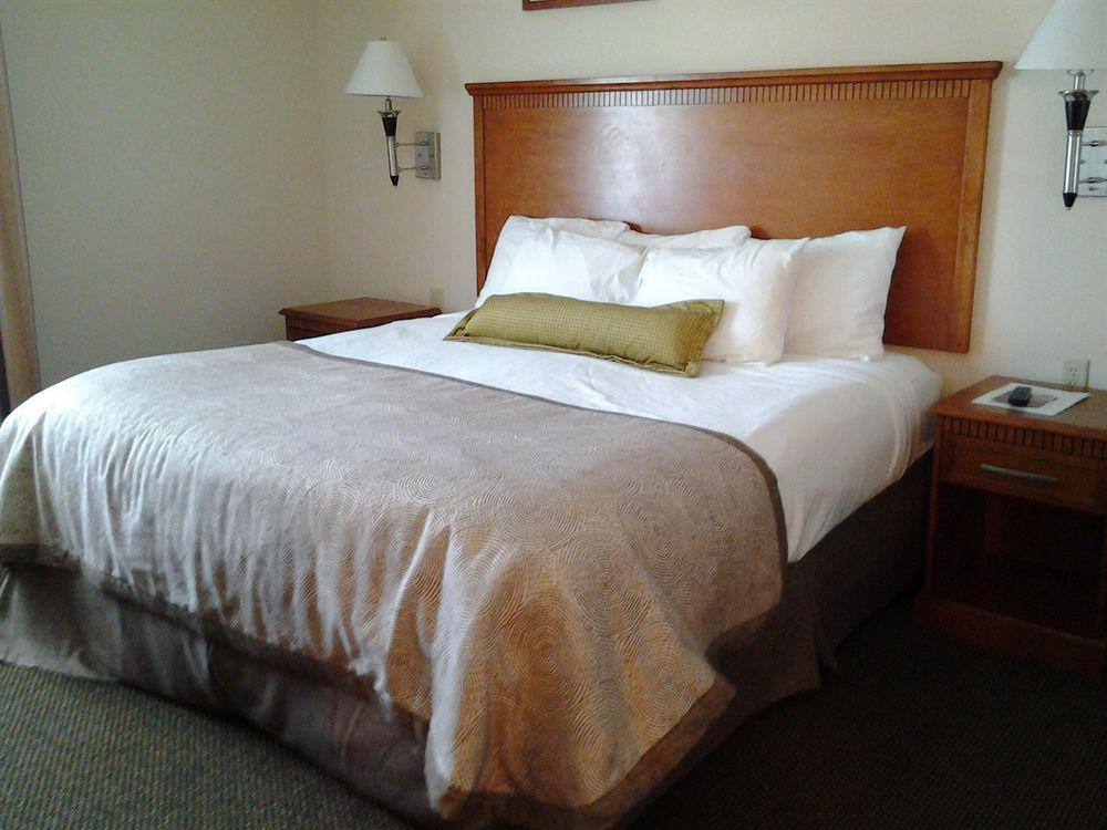 Candlewood Suites New Iberia By Ihg Ngoại thất bức ảnh